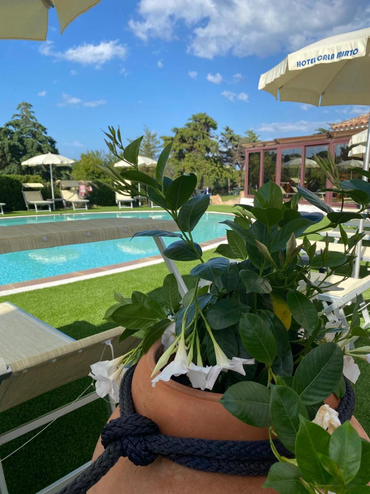 Hotel Cala Mirto 부도니 외부 사진